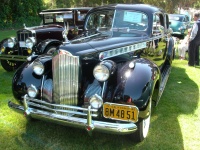 1942 Packard.jpg